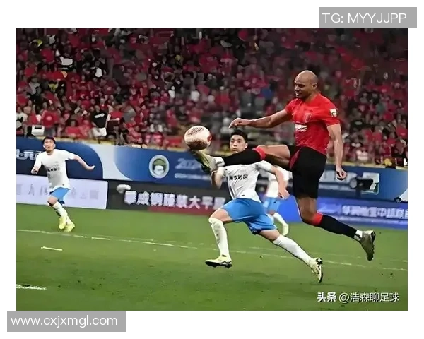 成都足球队以52分领跑大师赛积分榜展现强劲实力